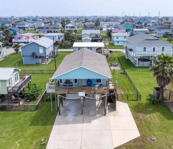 4211 Hardin Drive, Galveston, TX 77554