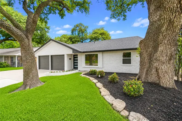 5914 Hewitt Drive, Houston, TX 77092