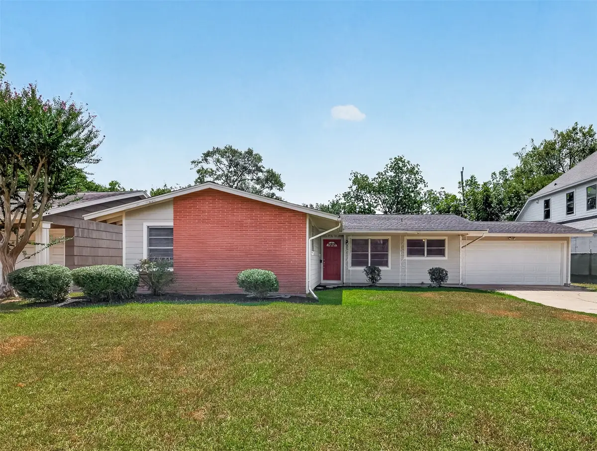 4749 Redstart Street, Houston, TX 77035 - #1