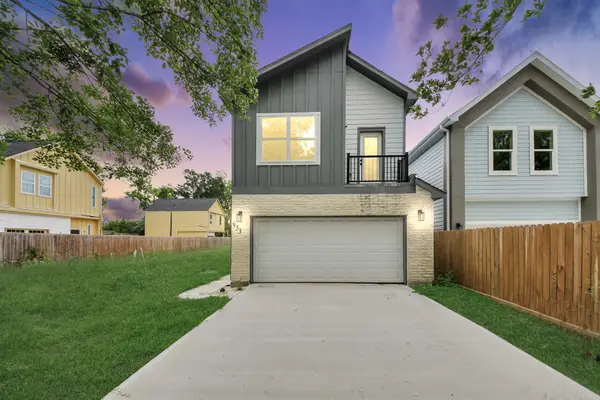 953 Ringold Street, Houston, TX 77088