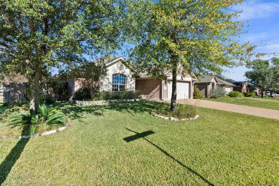 901 Barchetta Drive, College Station, TX 77845 - Image #2