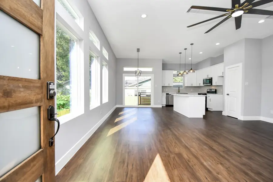 4215 Rogers Street, Houston, TX 77022 - #2