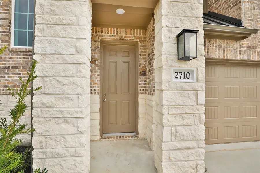 2710 Alexis Street, Seabrook, TX 77586 - Image #2