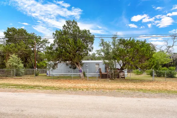 7075 Whartons Dock Road, Bandera, TX 78003