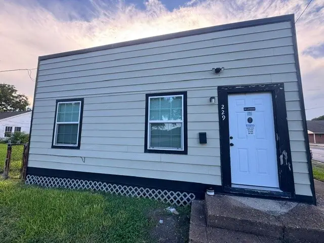 2507 3rd Avenue N, Texas City, TX 77590 - #1