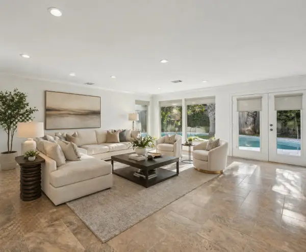 1302 Riverview Circle, Houston, TX 77077