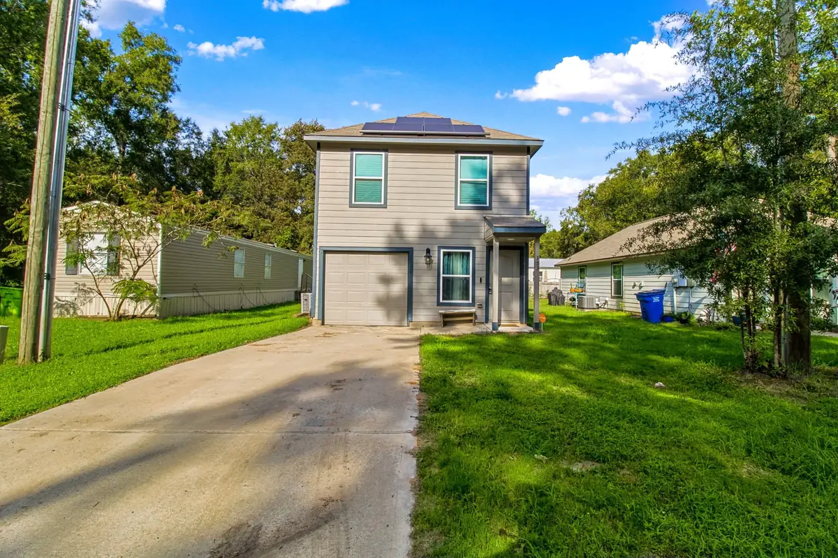 353 Hunters Glen, Livingston, TX 77351 - #1
