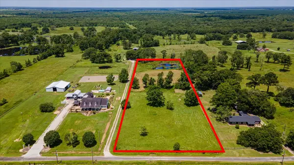 TBD County Road 2046, Hull, TX 77564