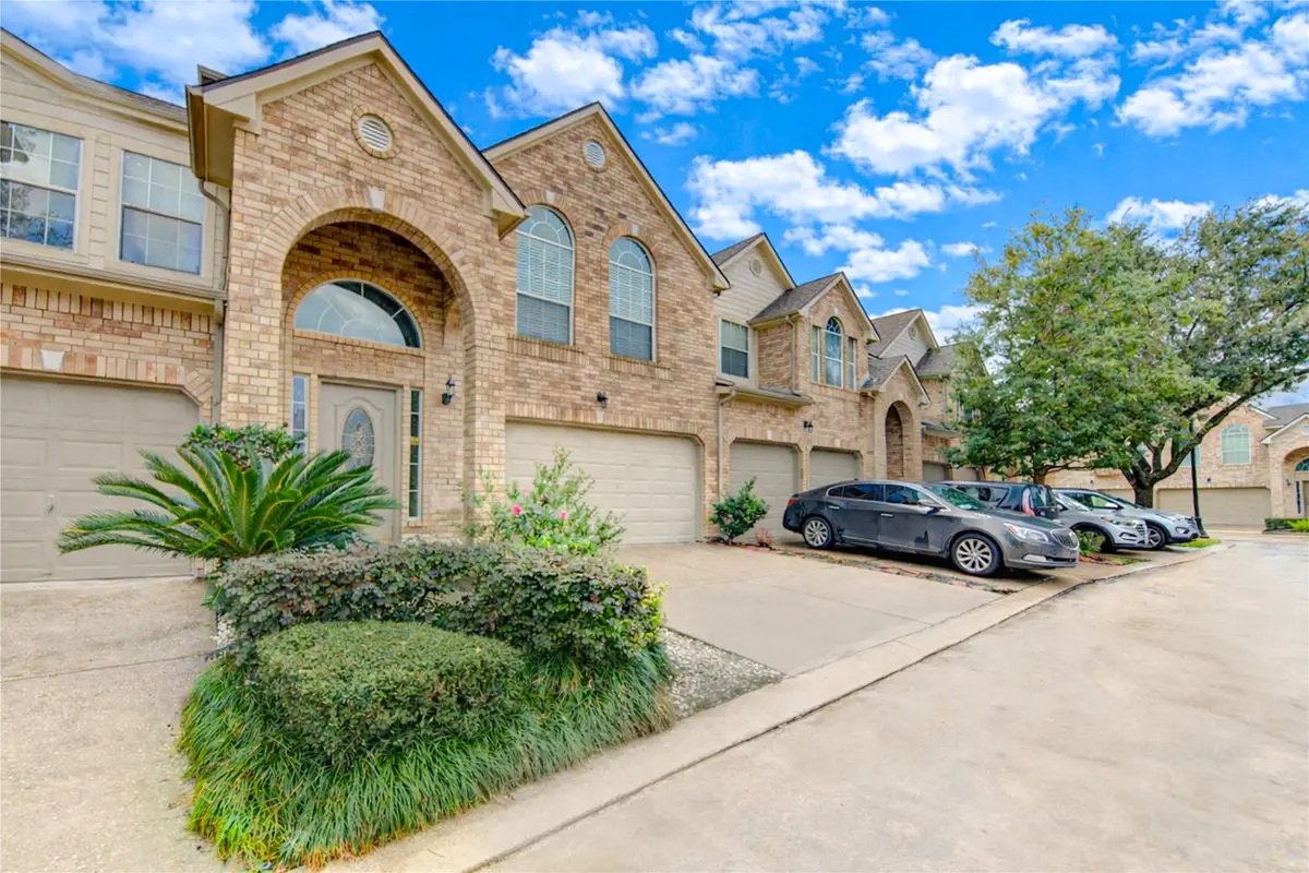7611 S Linpar Court S, Houston, TX 77040 - Image #1
