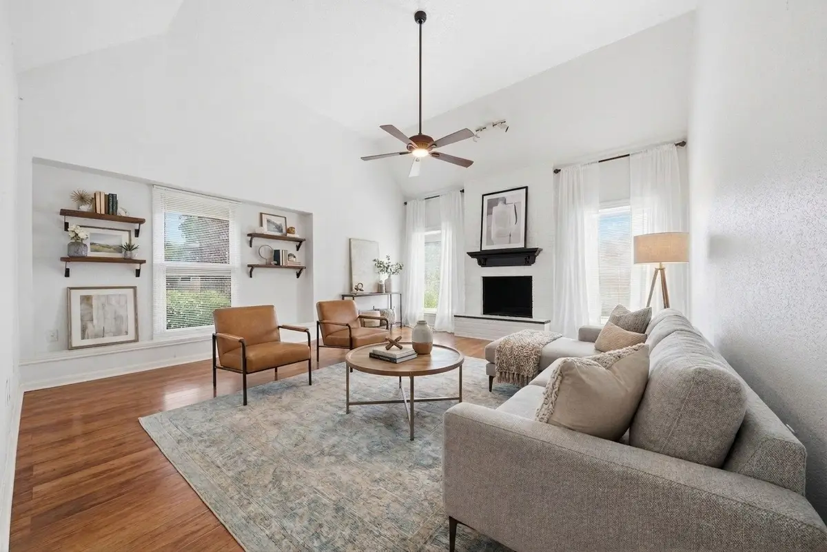 518 Rozelle Avenue, Sugar Land, TX 77498 - #1