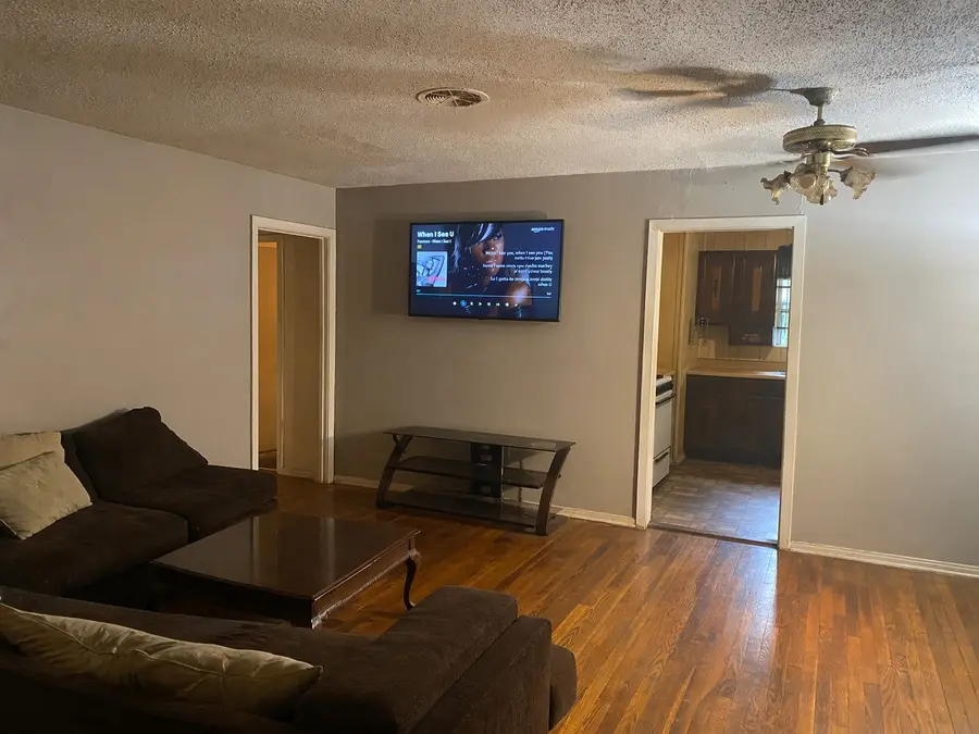 5707 Glenhurst Drive, Houston, TX 77033 - #3