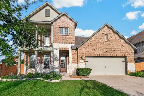3214 Red Pebble Ln Lane, Texas City, TX 77568