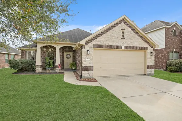 23611 Starbridge Lake Lane, Richmond, TX 77407