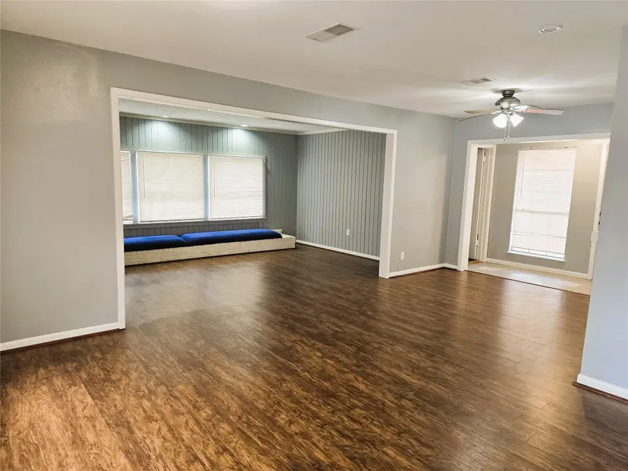 1508 N Roberson Street, Conroe, TX 77301 - Image #2