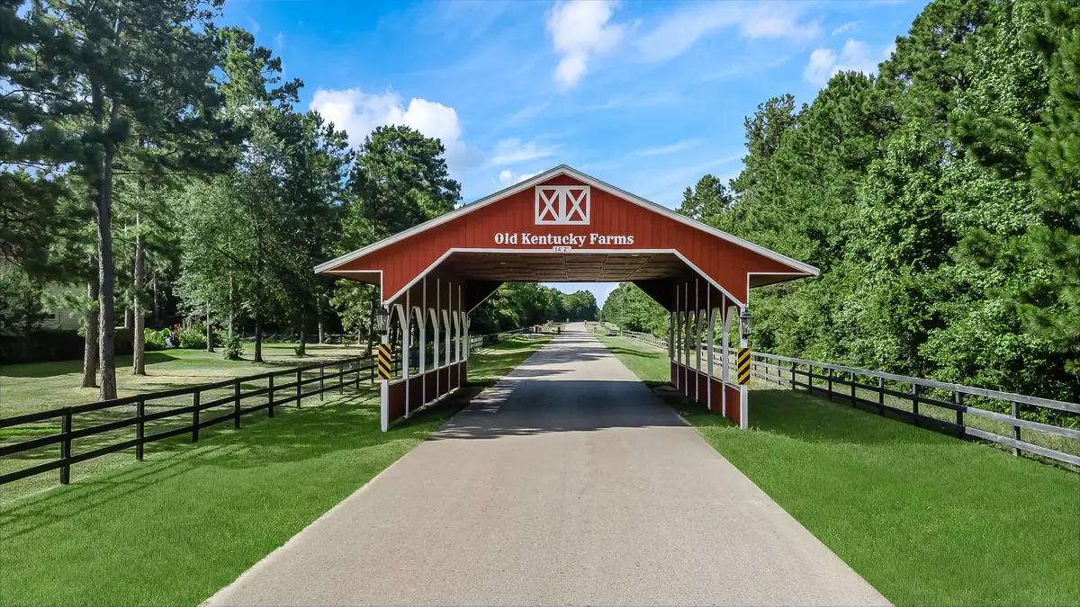 11200 Kentucky Oaks Rd, Conroe, TX 77304 - Image #1