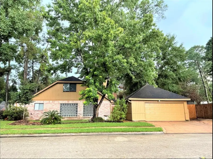 15627 Lago Villa Drive, Tomball, TX 77377 - Image #2