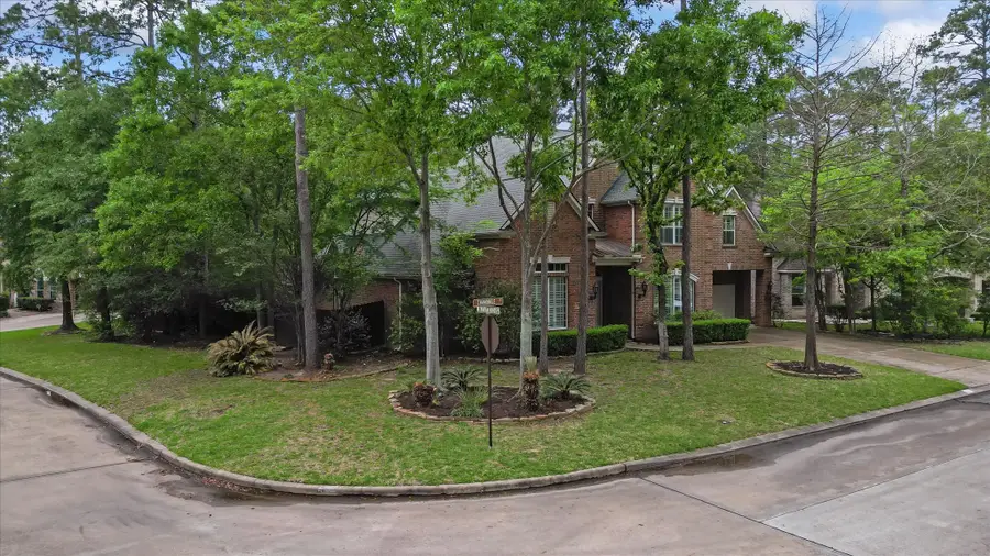 66 Chamomile Court, The Woodlands, TX 77382 - #2