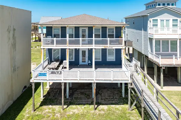 115 Southwind Drive, Surfside Beach, TX 77541