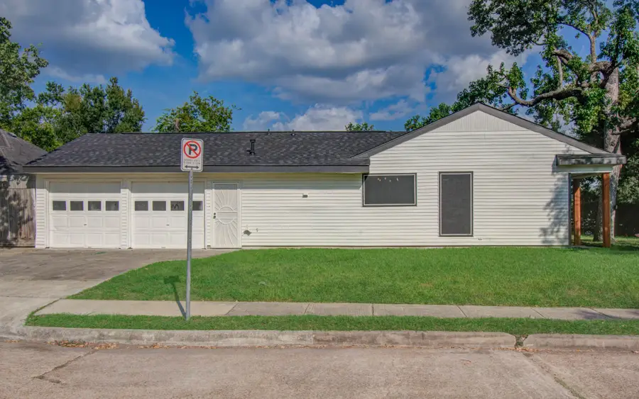 10303 Filey Court, Houston, TX 77013 - Image #3