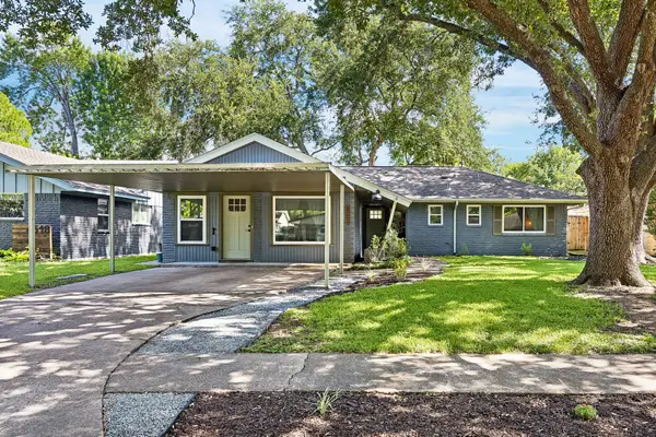 4514 Warm Springs Road, Houston, TX 77035