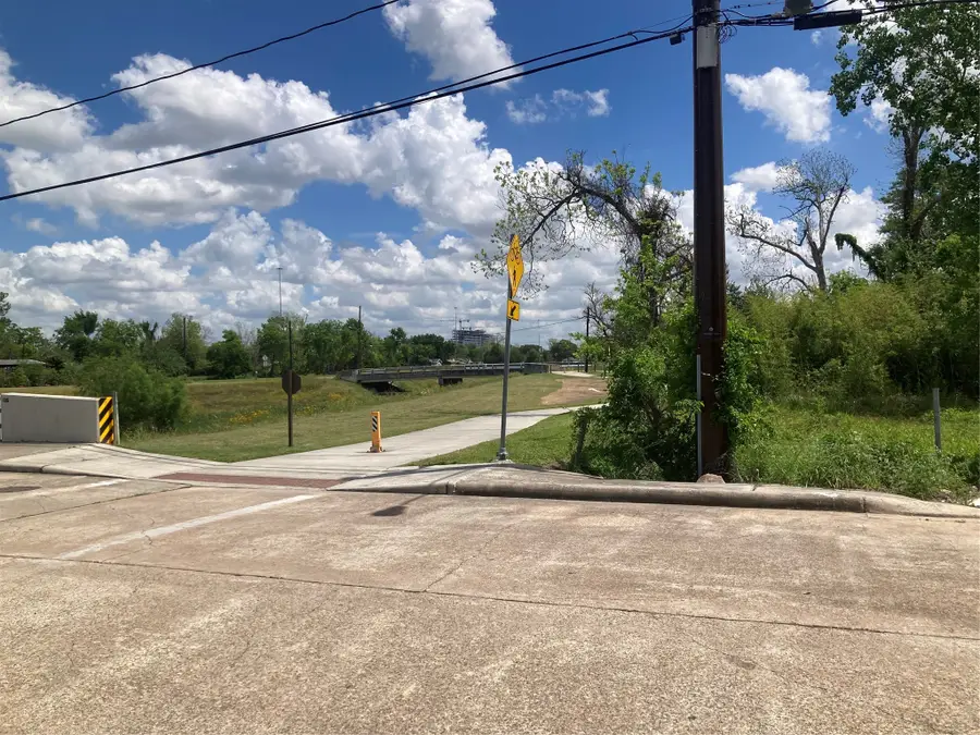 5004 Falls Street, Houston, TX 77026 - #3