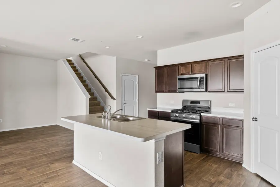 20811 Olive Leaf Street, New Caney, TX 77357 - Image #2