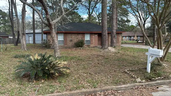 108 Pine Place Street, Dayton, TX 77535