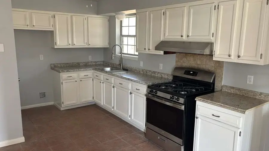 108 Pine Place Street, Dayton, TX 77535 - #3