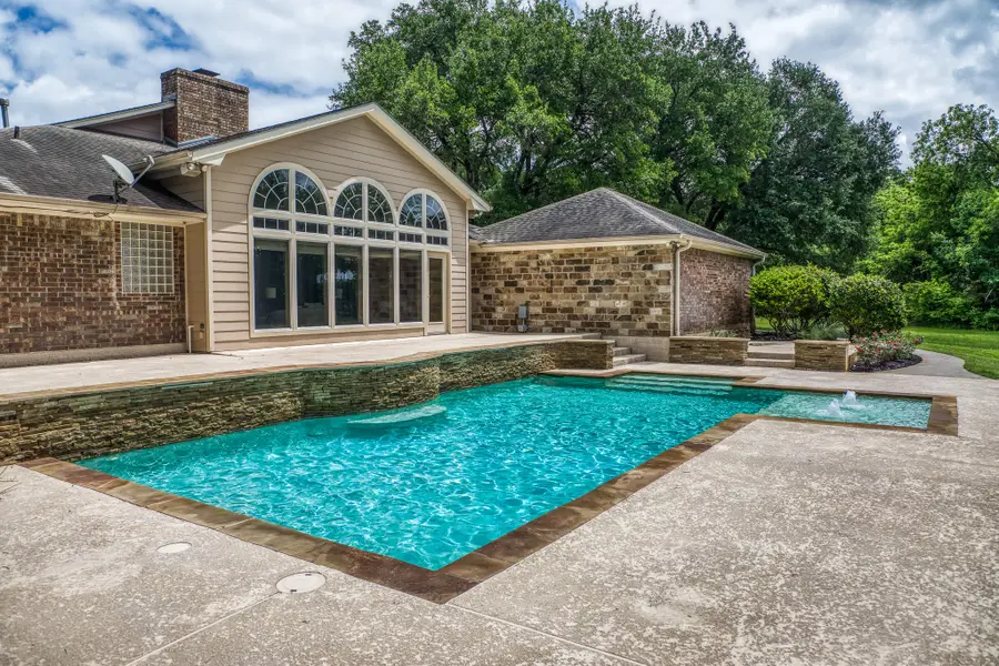 2629 Benton Drive, Brenham, TX 77833 - #2