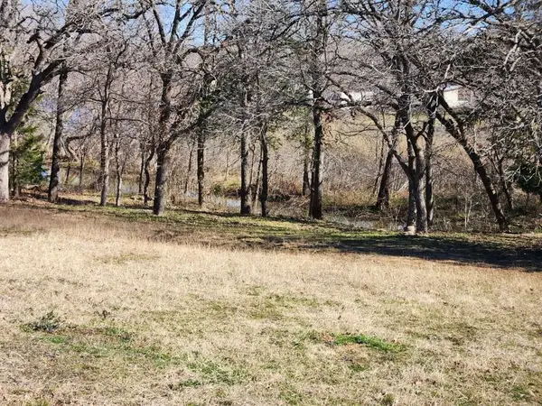 289 Chambers Drive, Alvarado, TX 76009