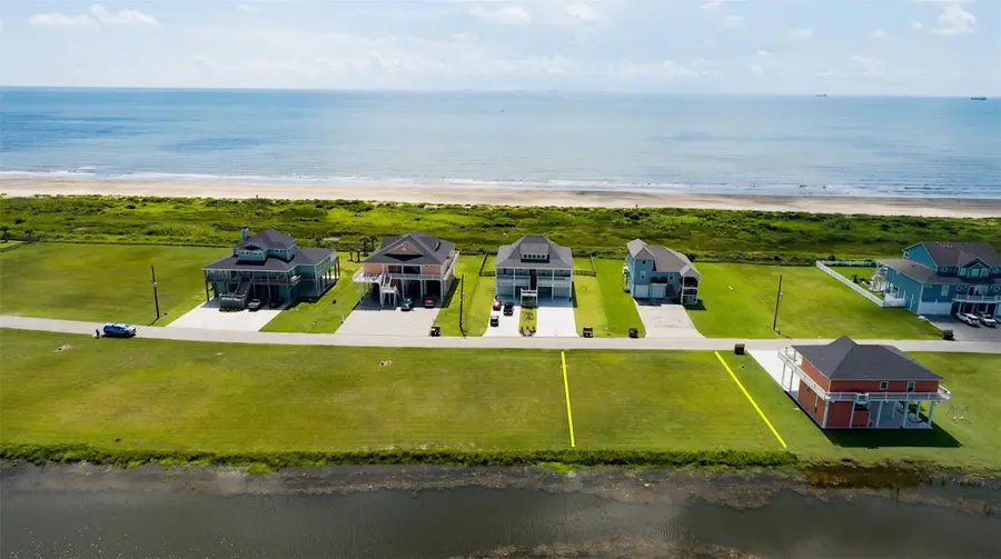 3817 Biscayne Beach Road, Port Bolivar, TX 77650 - Image #3