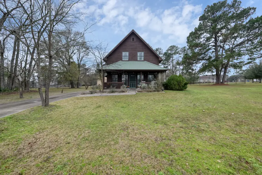 41 Hunters Creek Drive, Huntsville, TX 77340 - #2
