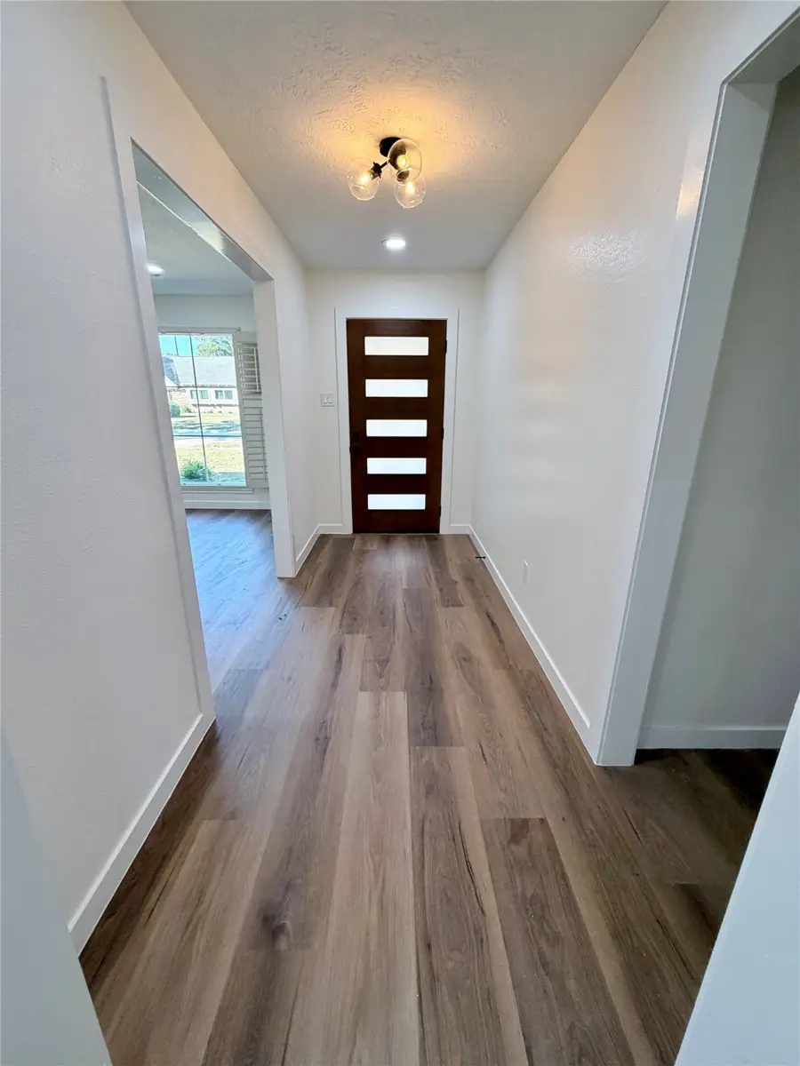 1119 Cottage Oak Lane, Houston, TX 77091 - Image #2