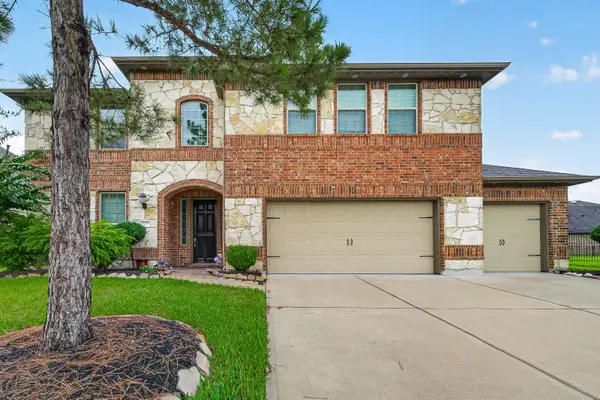9110 Hollowcreek Point Lane, Cypress, TX 77433