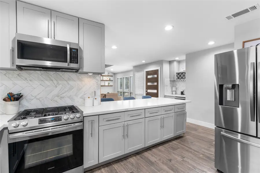 11207 Wood Lodge Drive, Houston, TX 77077 - #2