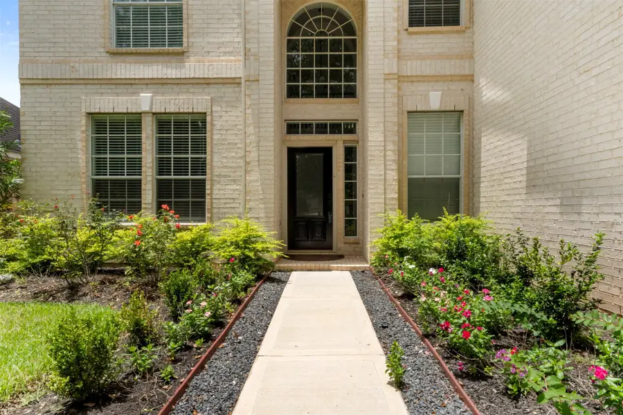 1202 Ivory Meadow Lane, Sugar Land, TX 77479 - Image #2