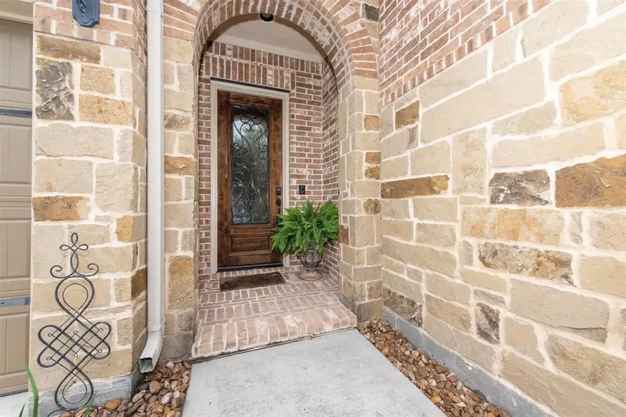 8323 Floating Heart Court, Conroe, TX 77385 - Image #3