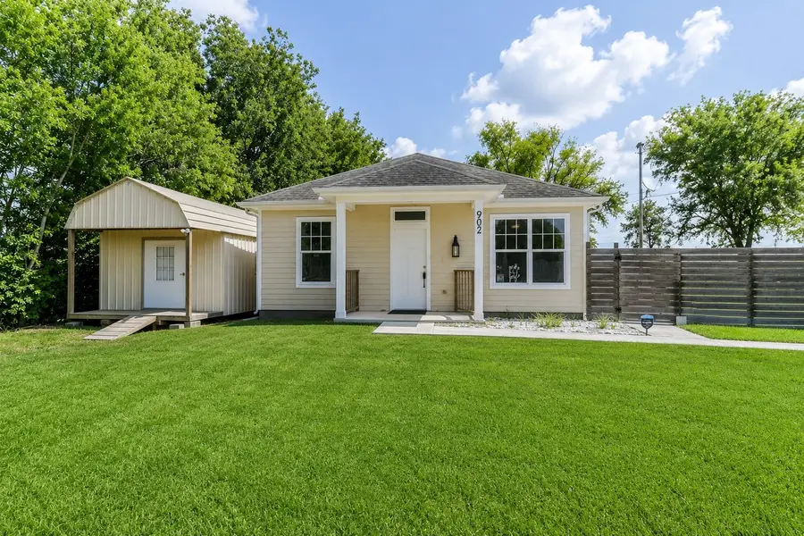 902 Virginia Avenue, League City, TX 77573 - #3