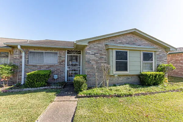 12909 Clarewood Drive, Houston, TX 77072