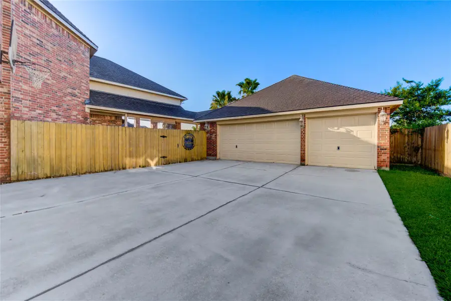 7803 Courtney Manor Lane, Katy, TX 77494 - Image #3