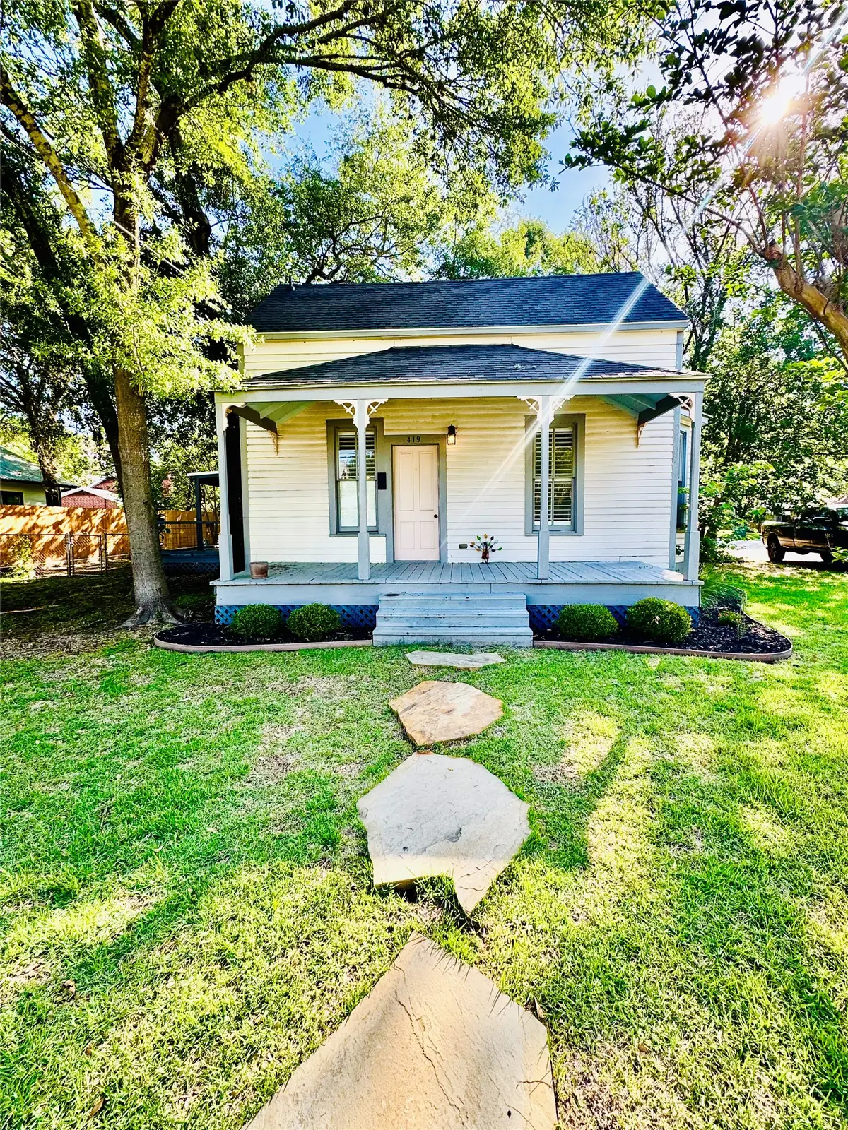 419 Main, La Grange, TX 78945 - #1