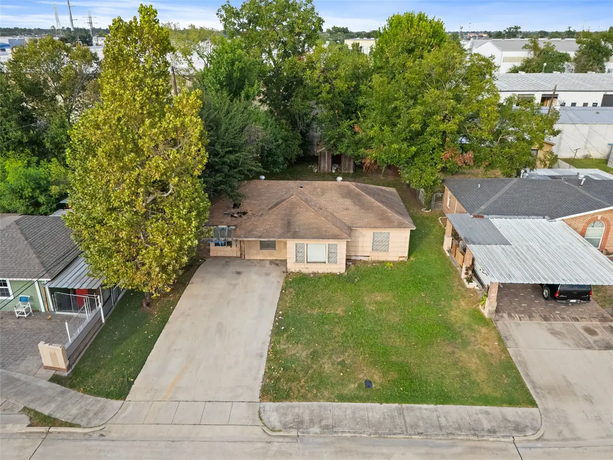 11530 Shoshone Road, Houston, TX 77055 - #1