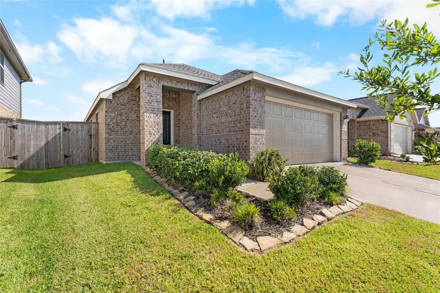23922 Steep Climb Drive, Hockley, TX 77447 - Image #2