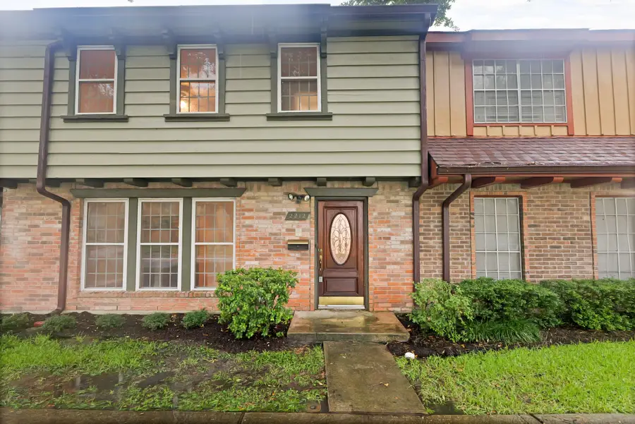 2212 Shadowdale Drive #358, Houston, TX 77043 - Image #2