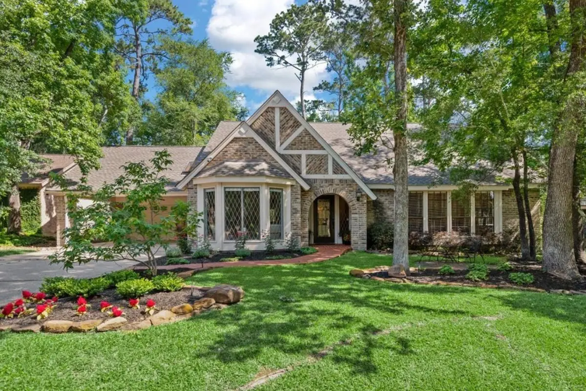 10 Cape Chestnut Drive, The Woodlands, TX 77381 - #1