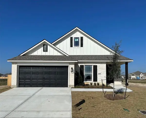 1227 Patriot Drive, College Station, TX 77845