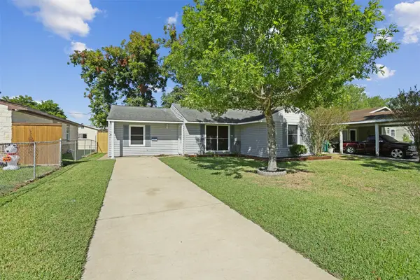 3709 Washington Street, Pasadena, TX 77503