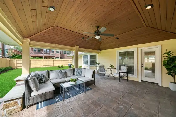 1119 Sheffield Street, Bellaire, TX 77401