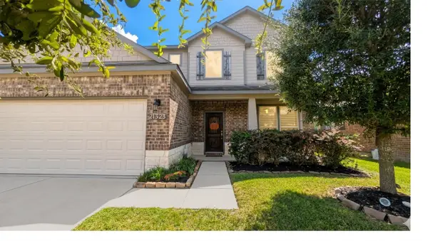 21323 Cypress Red Oak Drive, Cypress, TX 77433