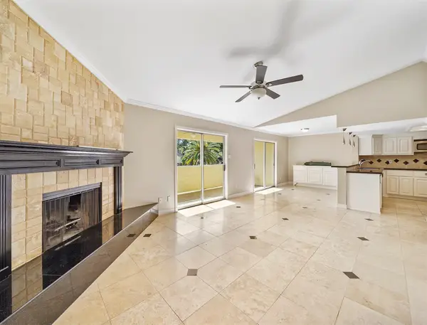 14555 Wunderlich Drive #2306, Houston, TX 77069